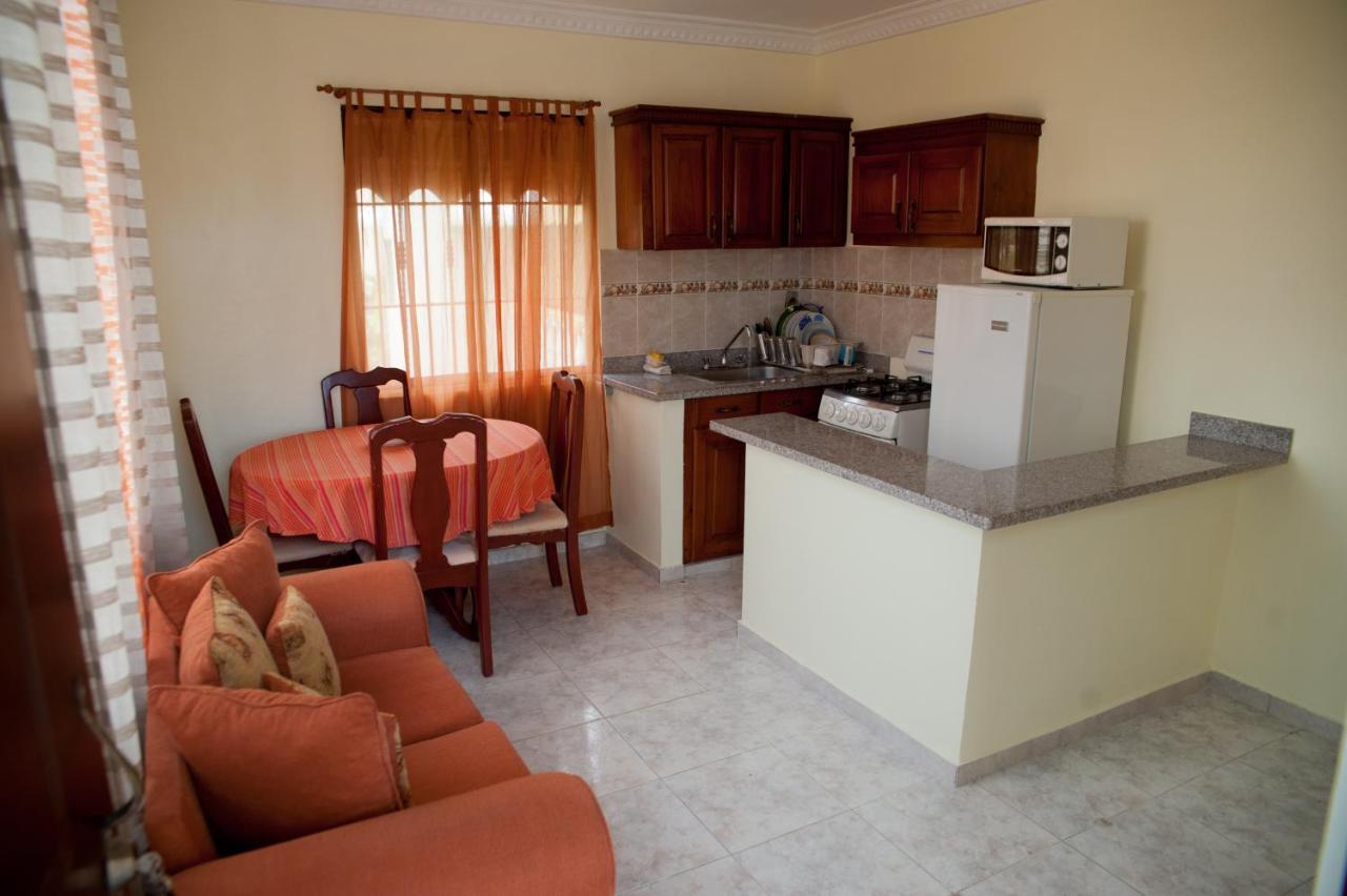 Bnb Tropical Island Aparthotel - Corales Del Sur - Santo Domingo Este Exterior photo
