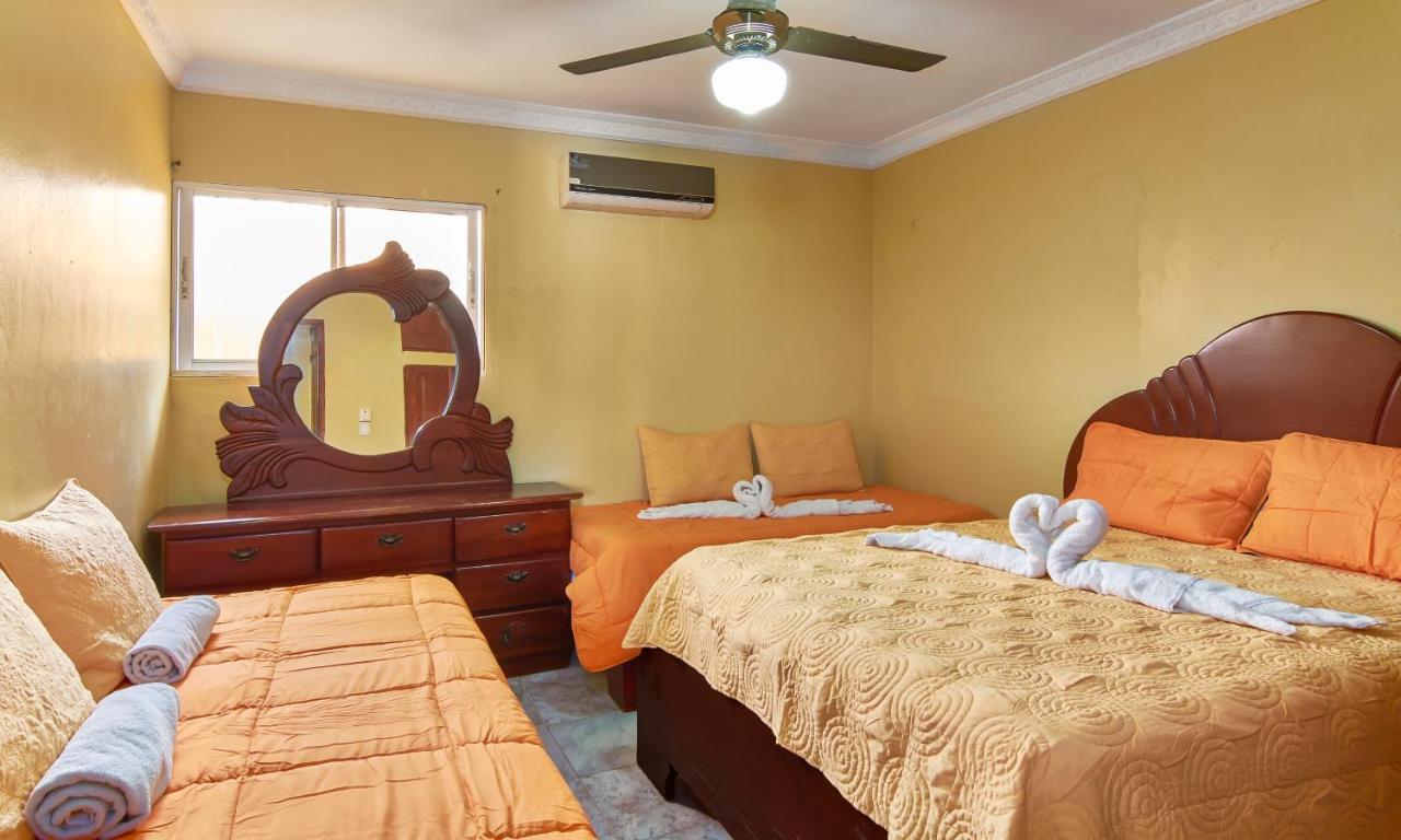 Bnb Tropical Island Aparthotel - Corales Del Sur - Santo Domingo Este Exterior photo