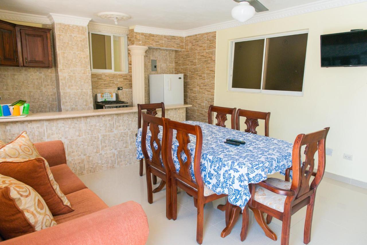 Bnb Tropical Island Aparthotel - Corales Del Sur - Santo Domingo Este Exterior photo